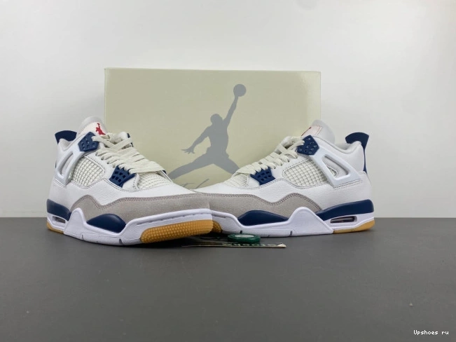 DR5415-100 4  SB Navy Jordan Retro 0821
